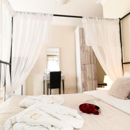 Garni Hotel Dash Újvidék Kültér fotó