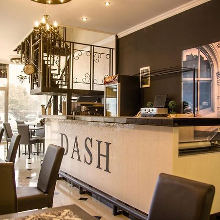 Garni Hotel Dash Újvidék Kültér fotó