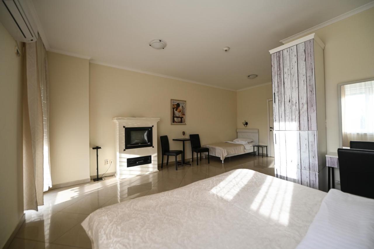Garni Hotel Dash Újvidék Kültér fotó