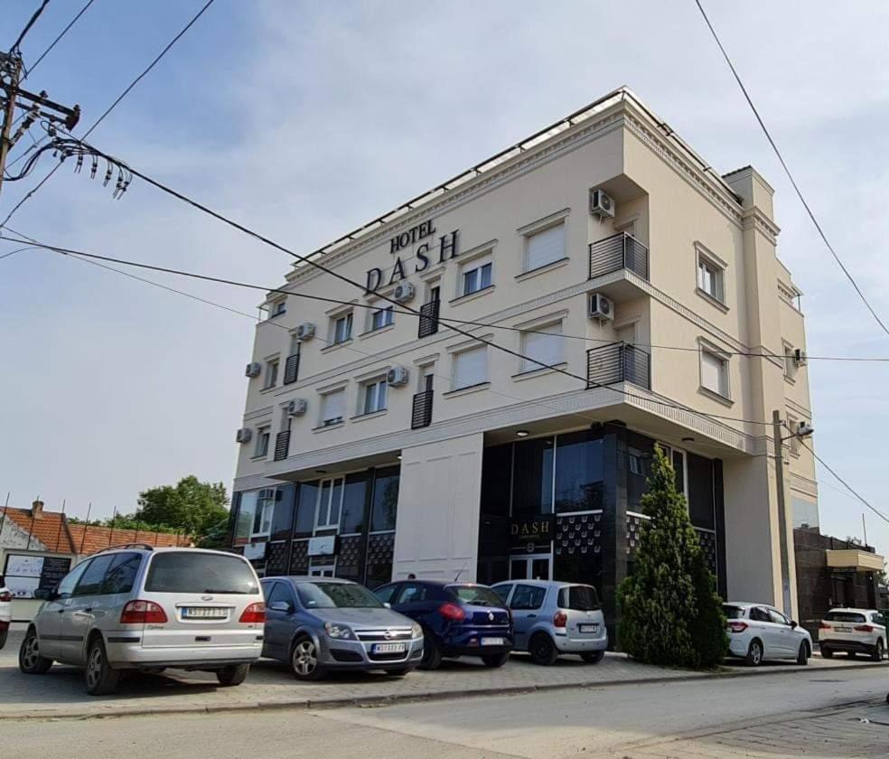 Garni Hotel Dash Újvidék Kültér fotó