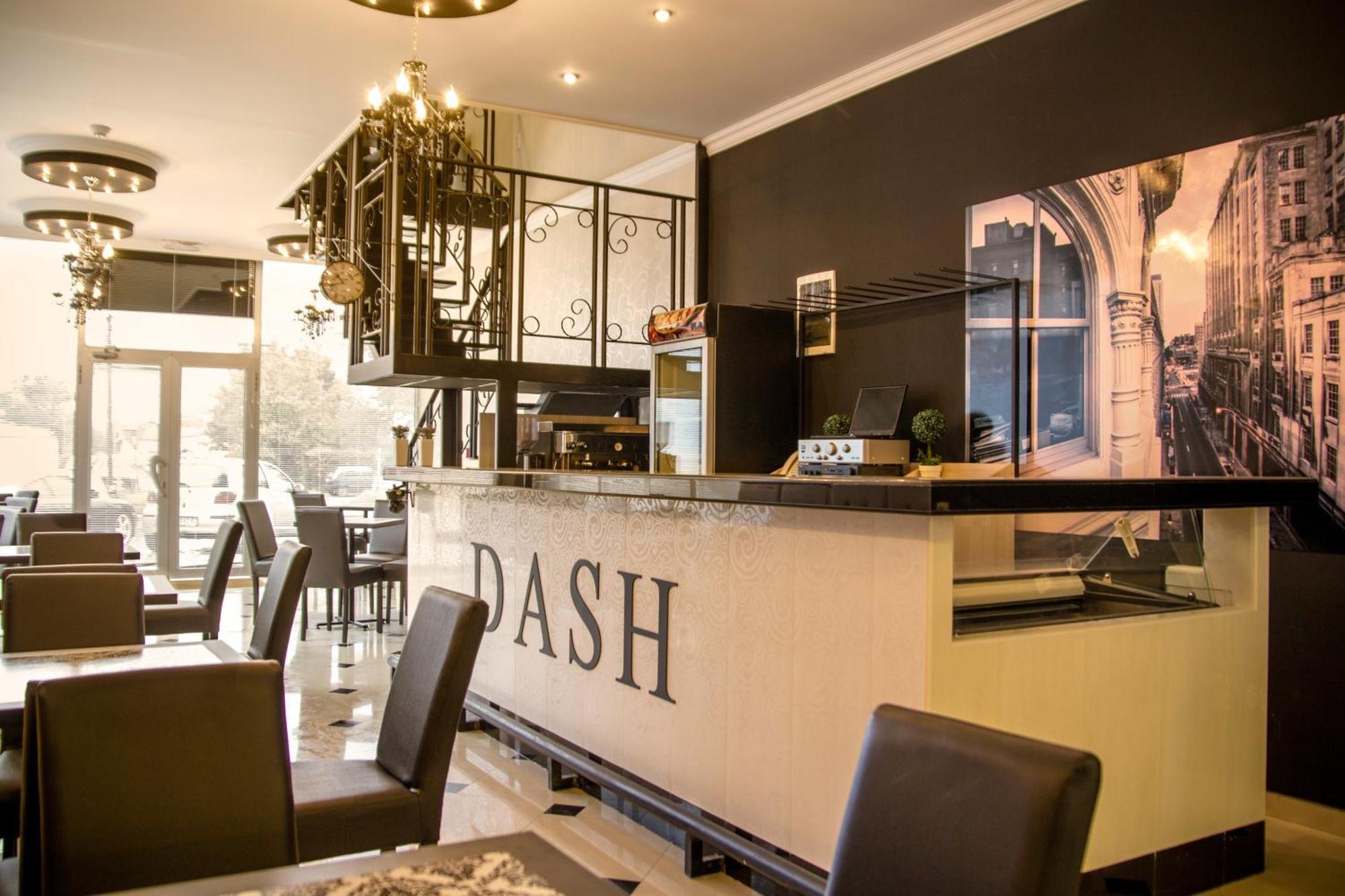 Garni Hotel Dash Újvidék Kültér fotó